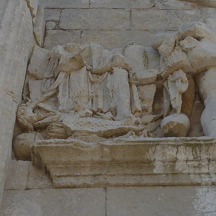 Photo de Arc de triomphe de Glanum à Saint-Rémy-de-Provence