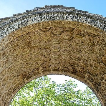 Arc de triomphe de Glanum à Saint-Rémy-de-Provence
