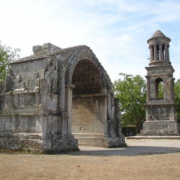 Arc de triomphe de Glanum à Saint-Rémy-de-Provence