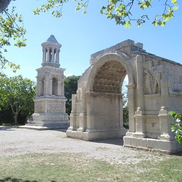 Arc de triomphe de Glanum à Saint-Rémy-de-Provence