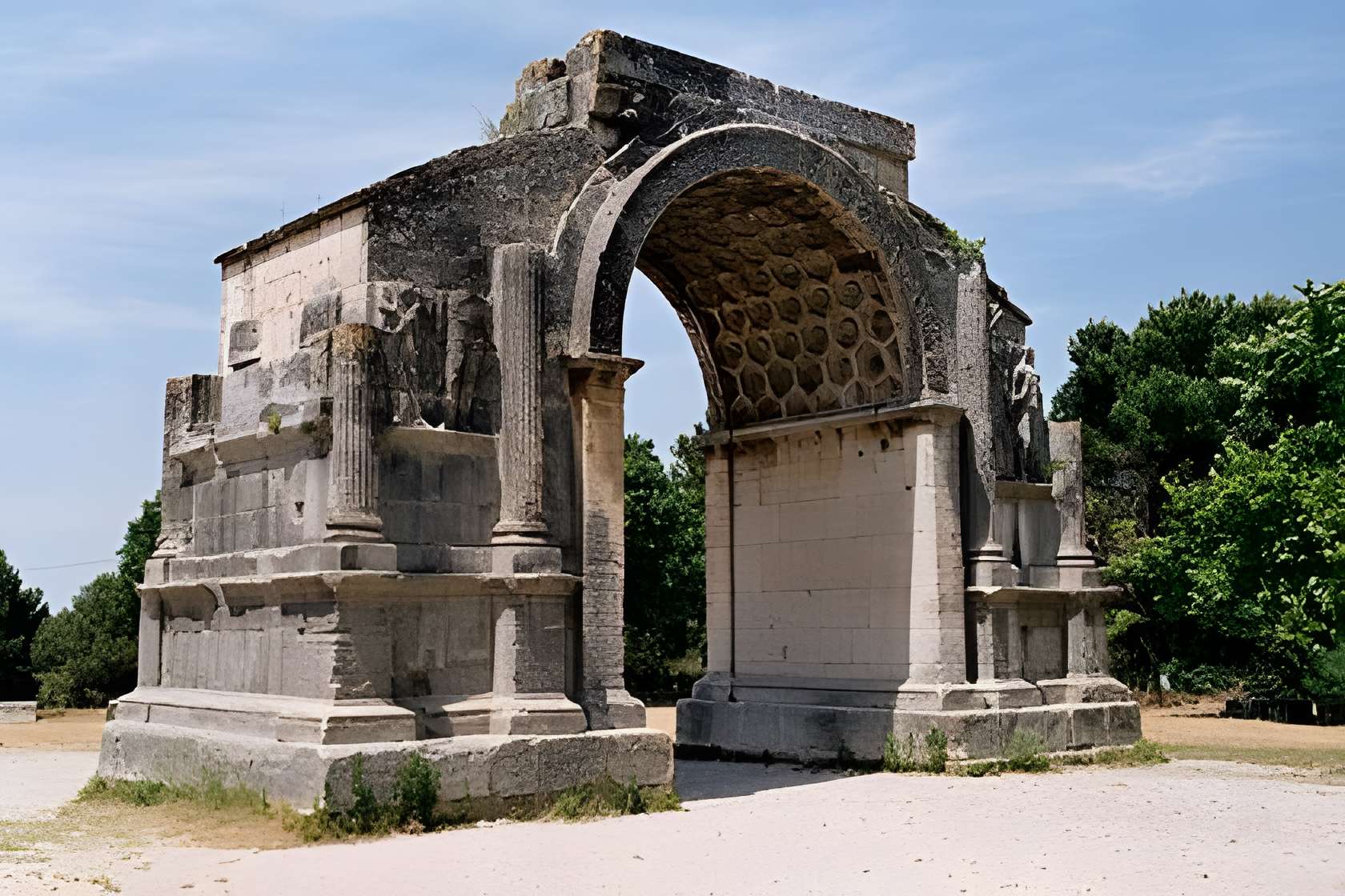 Arc de triomphe de Glanum à Saint-Rémy-de-Provence 