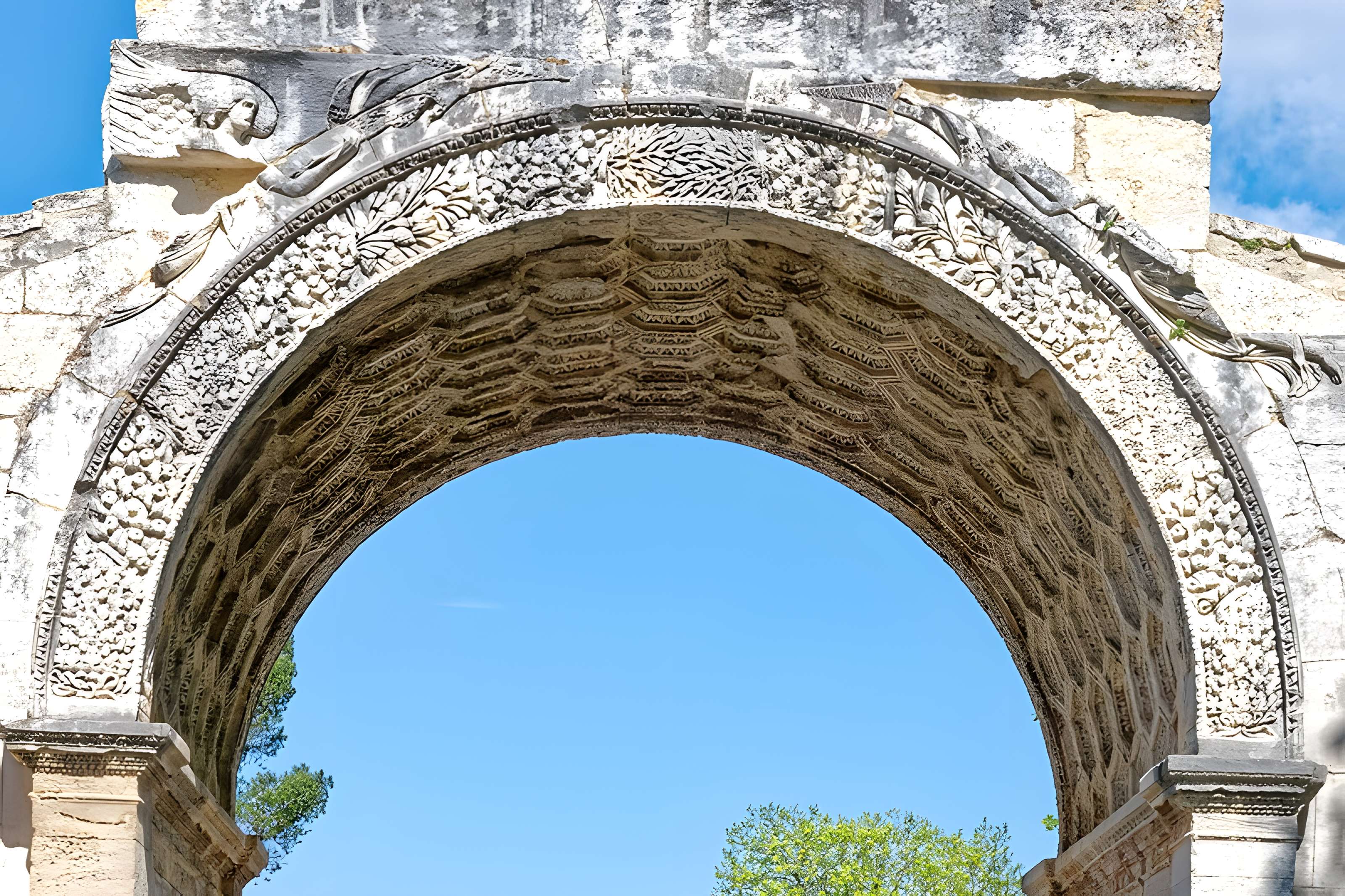 Arc de triomphe de Glanum à Saint-Rémy-de-Provence