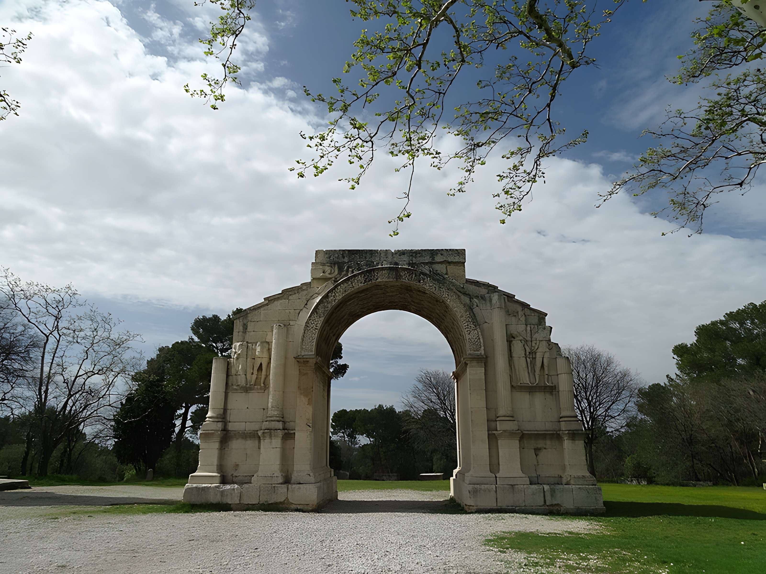 Arc de triomphe de Glanum à Saint-Rémy-de-Provence