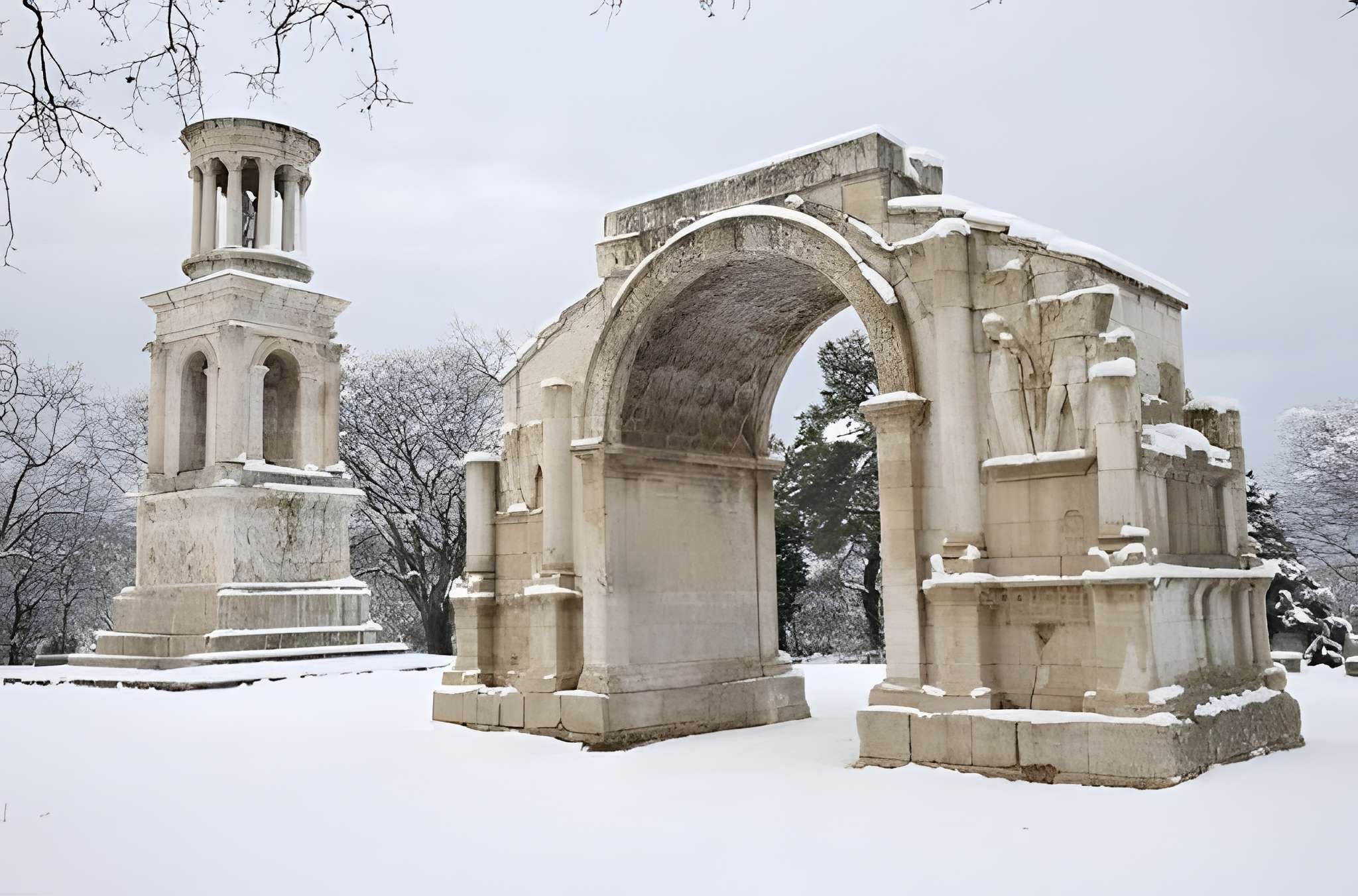 Arc de triomphe de Glanum à Saint-Rémy-de-Provence