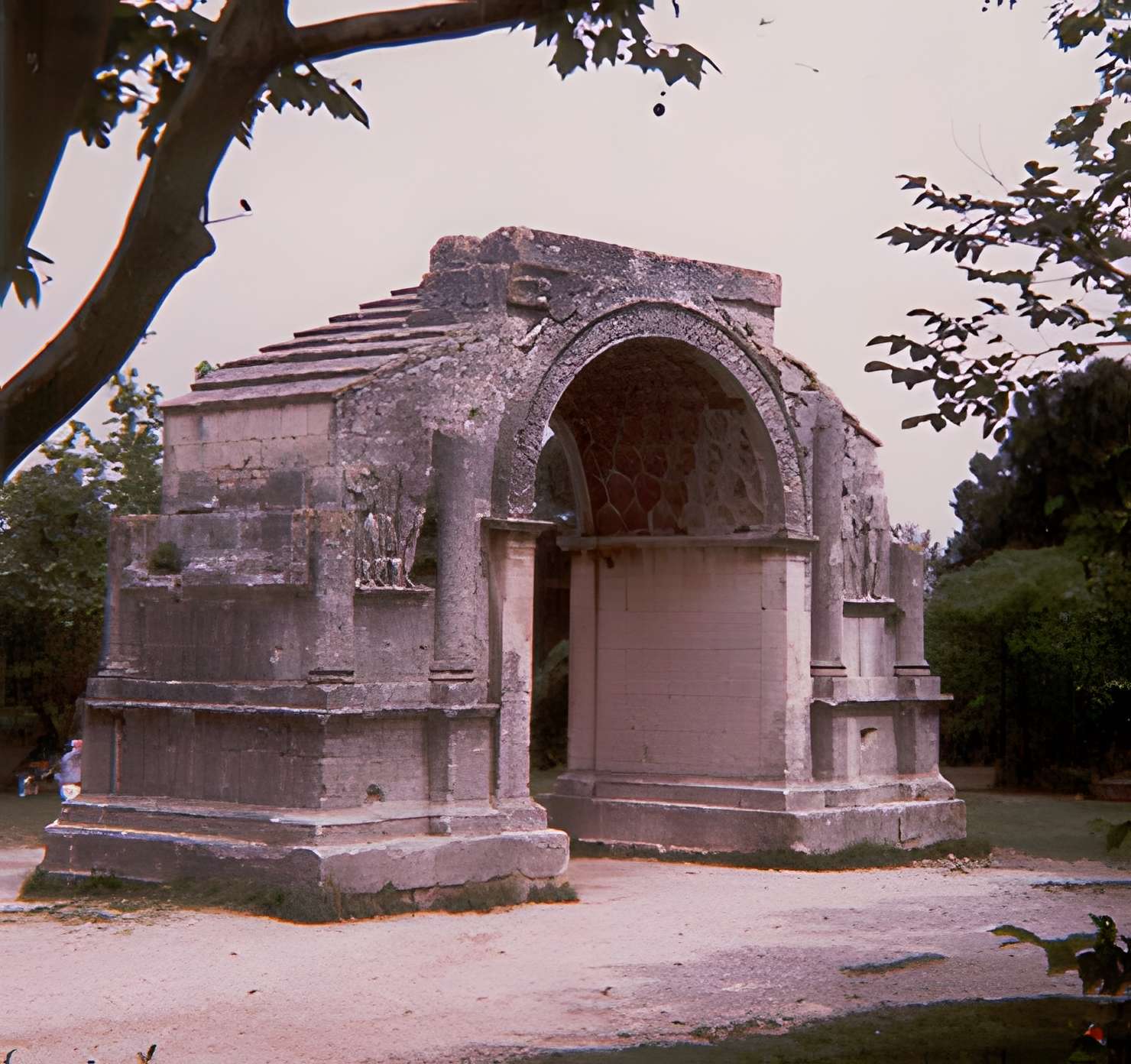 Arc de triomphe de Glanum à Saint-Rémy-de-Provence