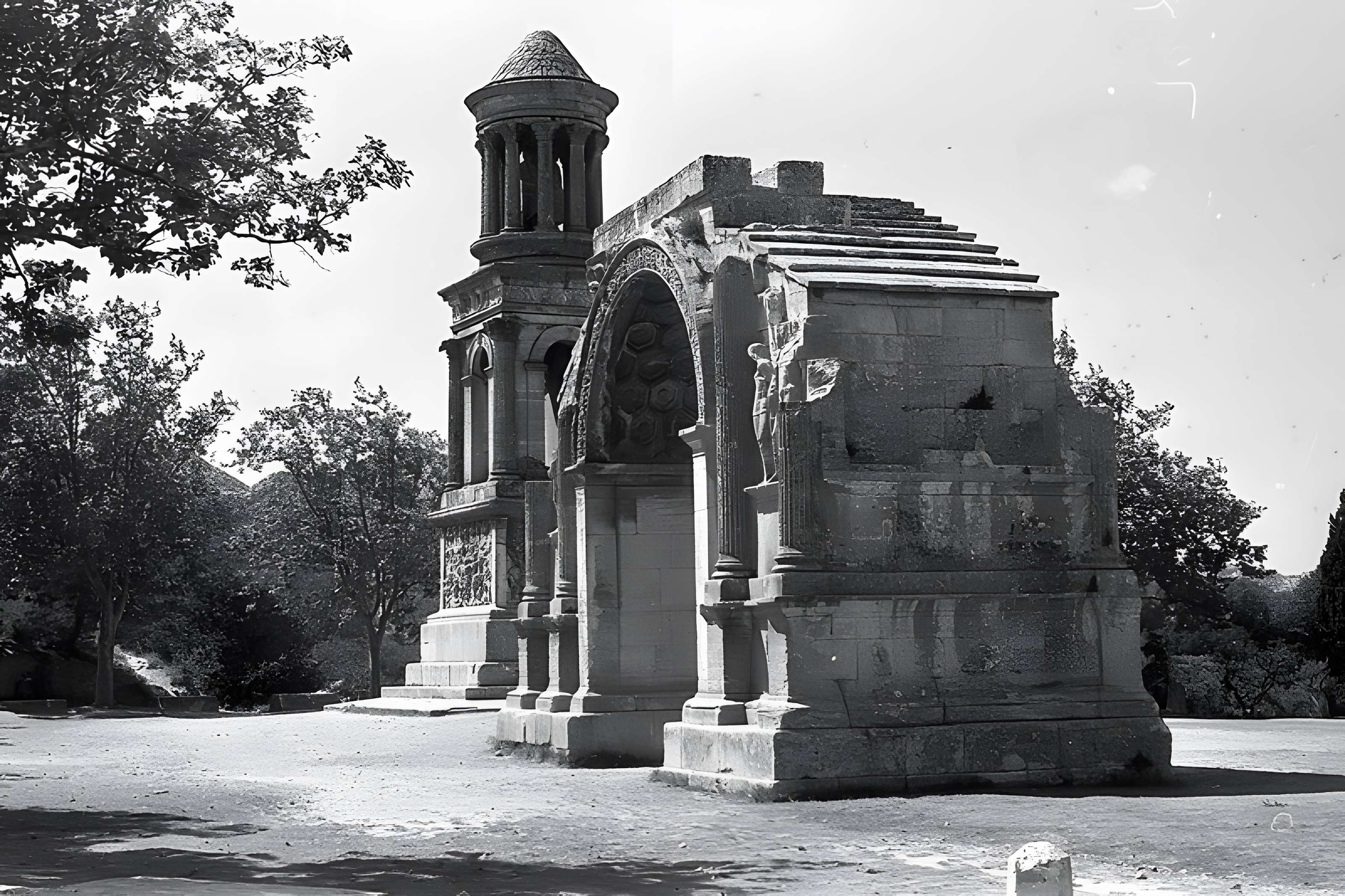 Arc de triomphe de Glanum à Saint-Rémy-de-Provence