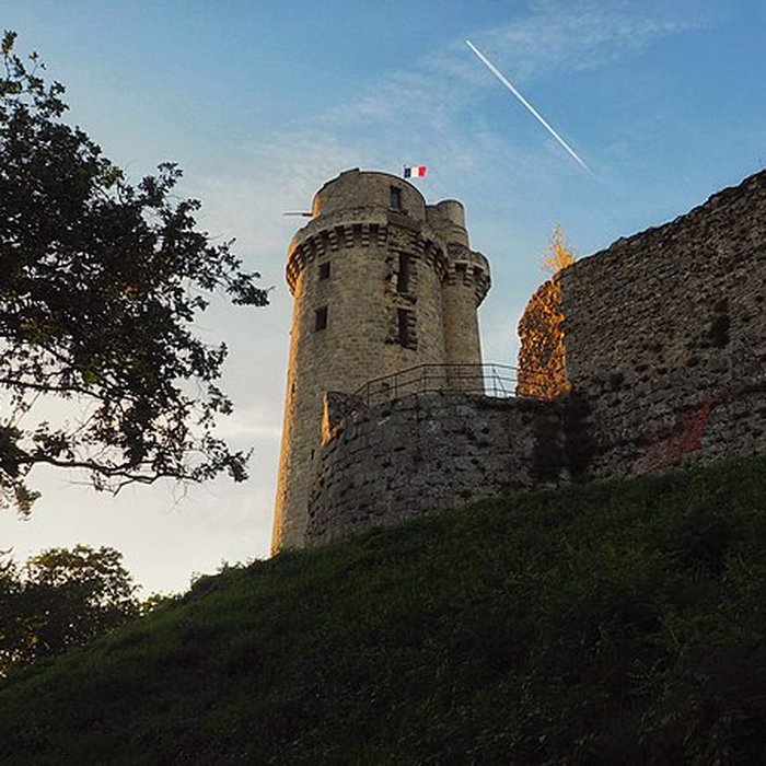 Photo de Tour de Montlhéry