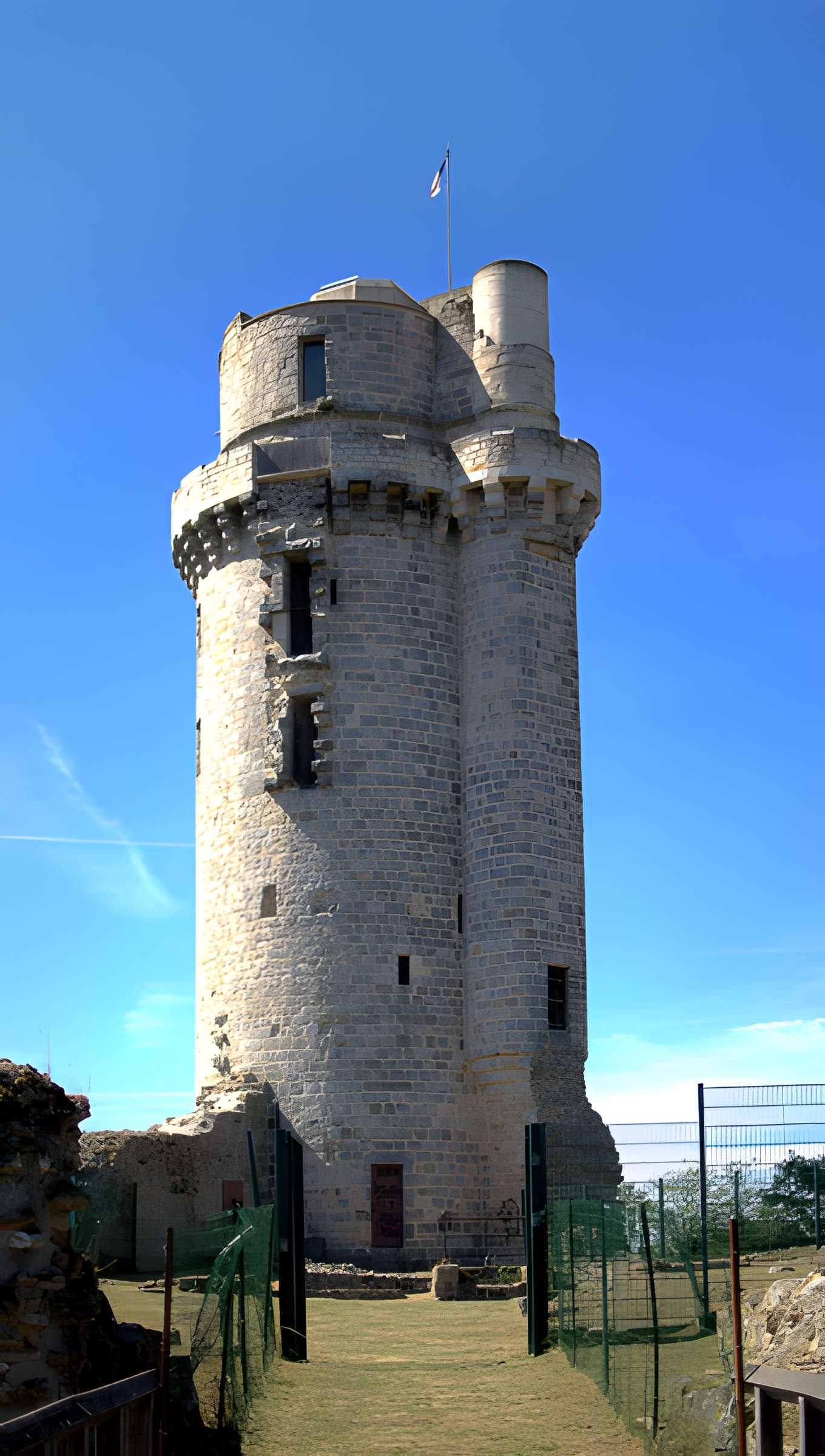 Tour de Montlhéry