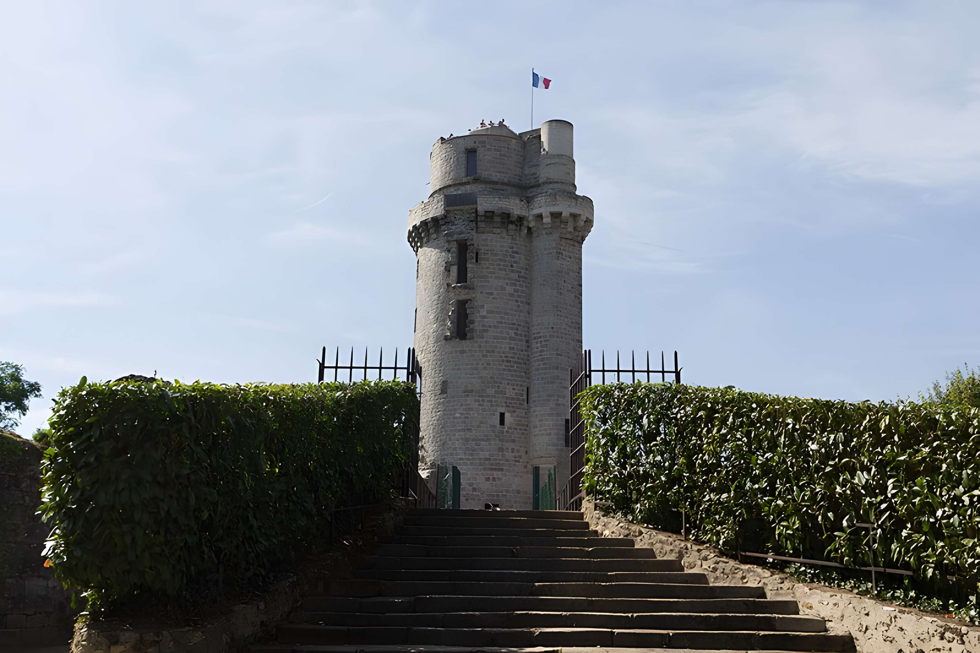 Tour de Montlhéry