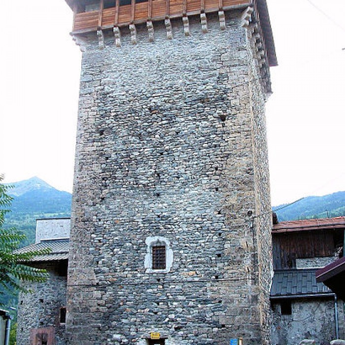 Photo de Tour de Montmayeur dAime