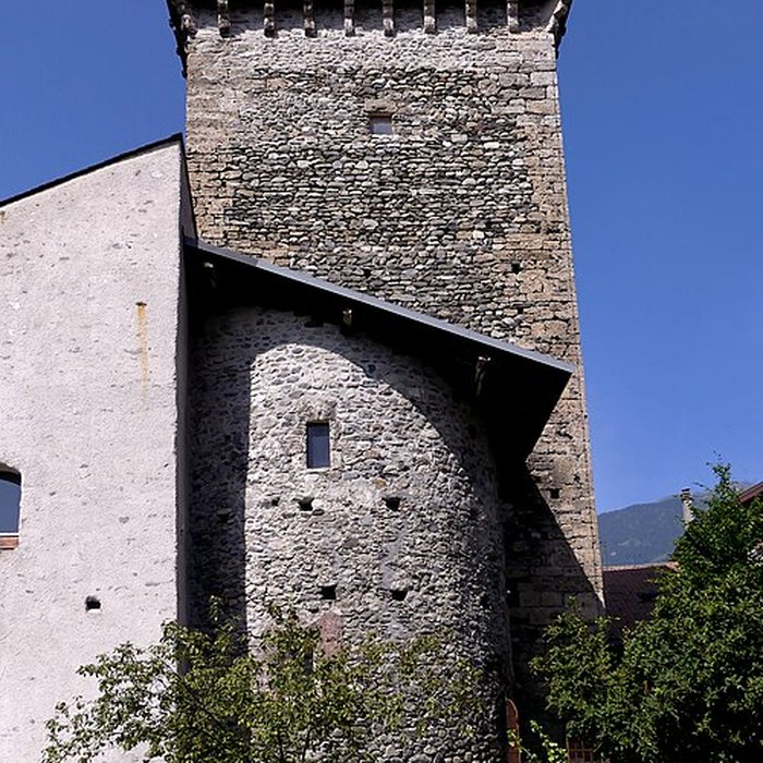 Photo de Tour de Montmayeur dAime