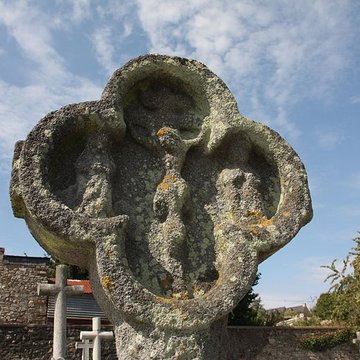Croix du cimetière de Bain-de-Bretagne