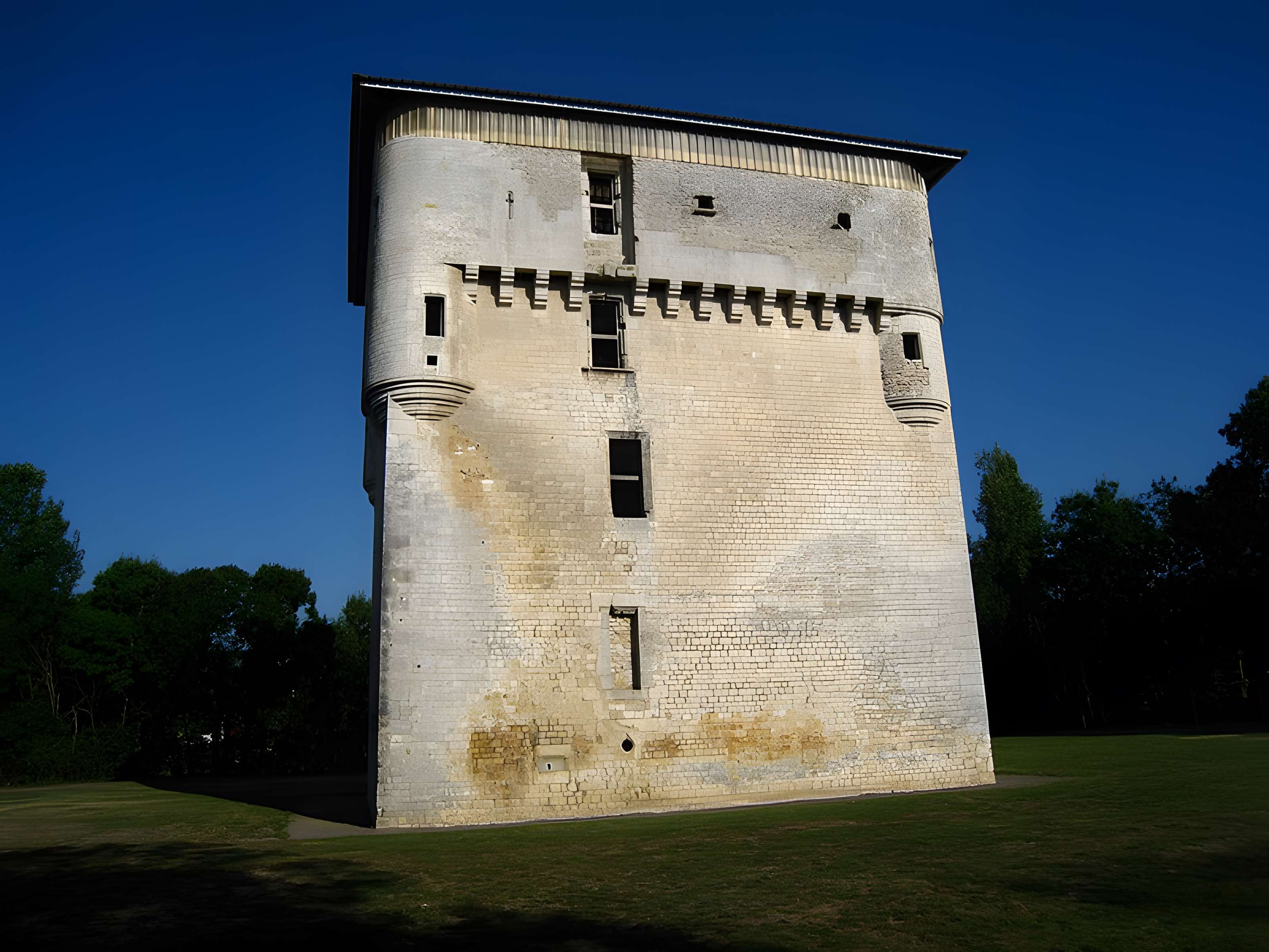 Tour de Moricq d'Angles