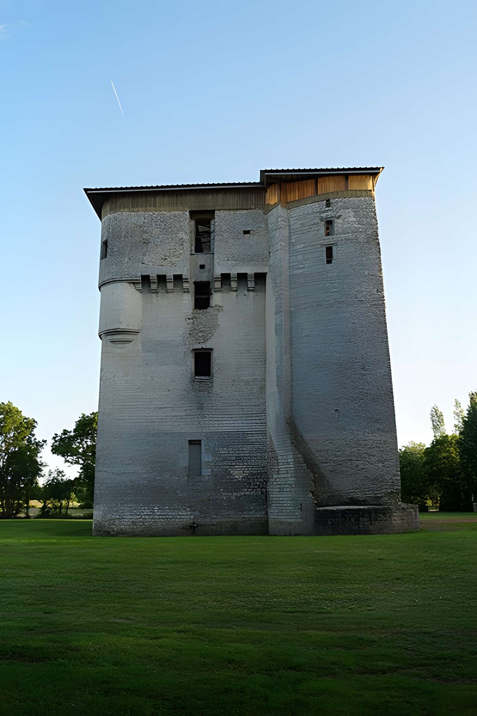 Tour de Moricq d'Angles