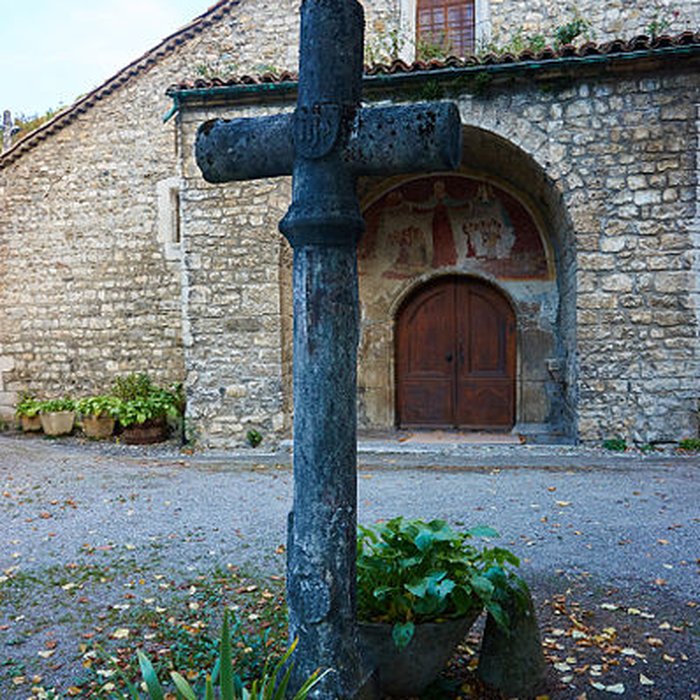 Photo de Croix du cimetière de Genevrey