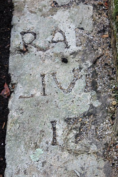 Croix du cimetière de Grand-Champ