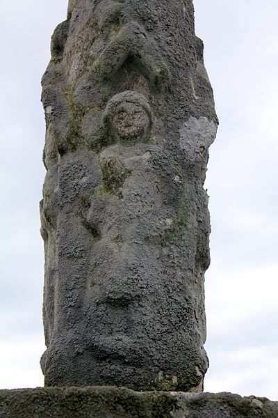 Croix du cimetière de Grand-Champ