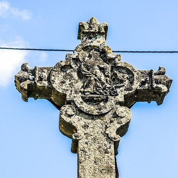 Croix du cimetière de Grosne