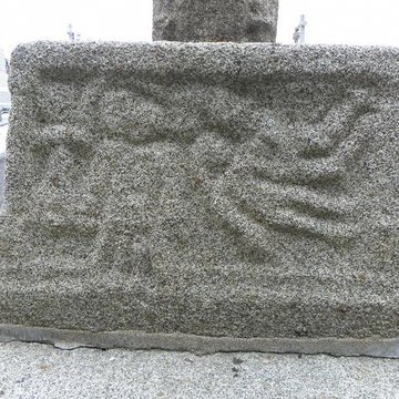 Croix du cimetière de Luitré