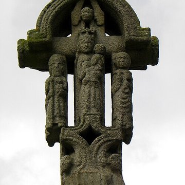 Croix du cimetière de Médréac
