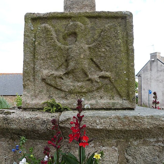 Photo de Croix du cimetière de Plestan