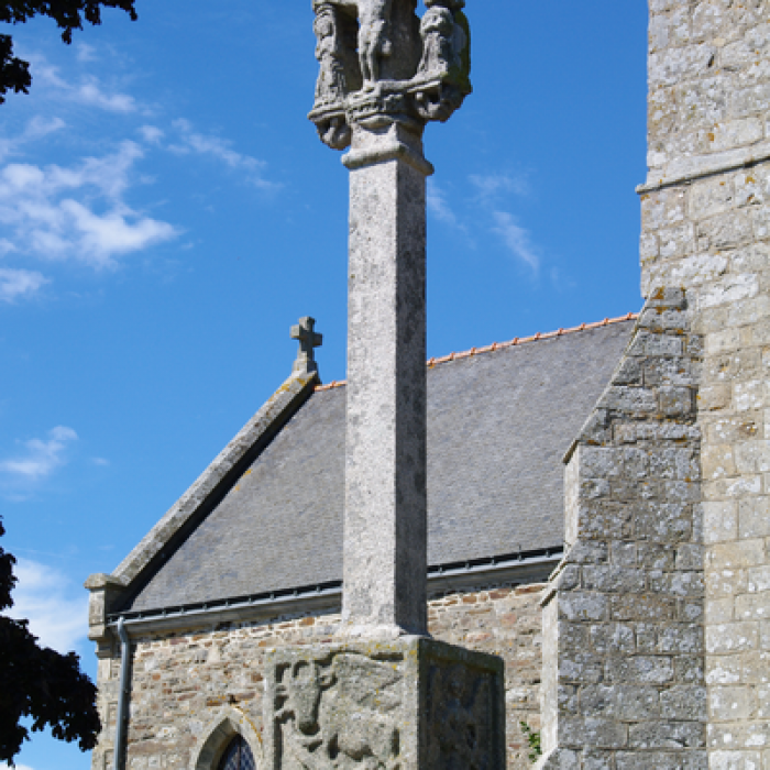 Photo de Croix du cimetière de Plestan