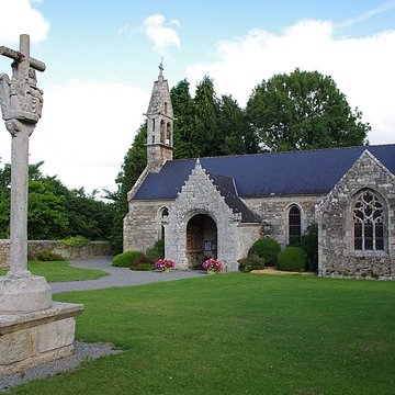 Croix du cimetière de Treffrin