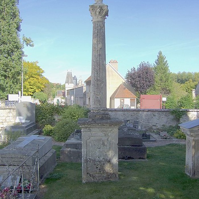 Photo de Croix du cimetière de Verson