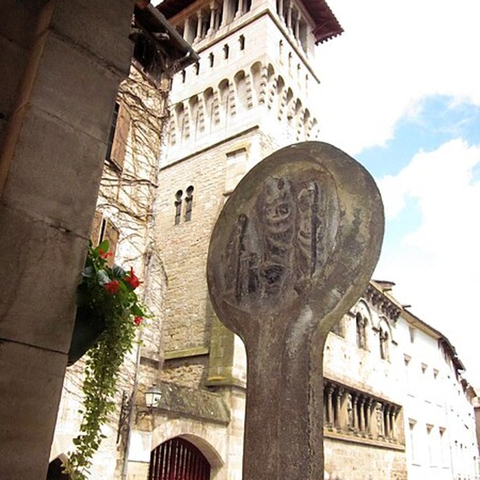 Photo de Croix du Marché de Saint-Antonin-Noble-Val