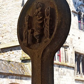 Croix du Marché de Saint-Antonin-Noble-Val