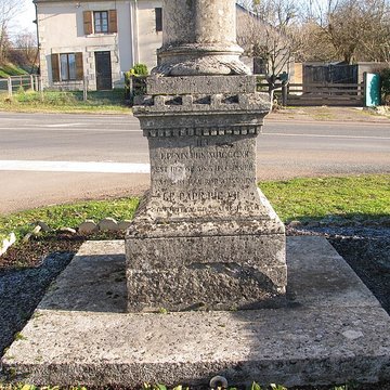 Croix du Pape de Tronsanges