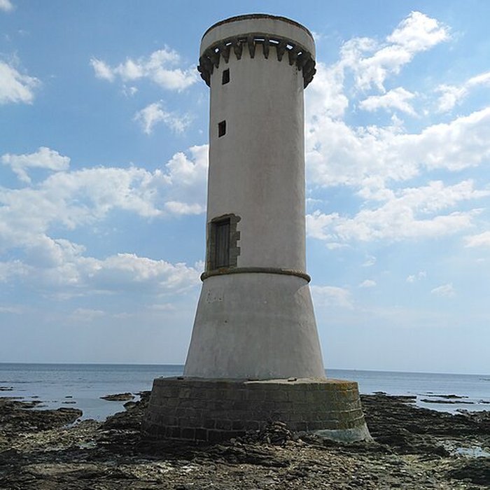 Photo de Tour des Anglais anciennement tour de Penerf