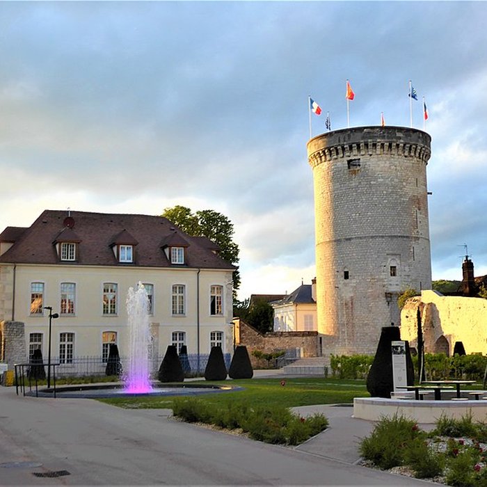 Photo de Tour des archives de Vernon