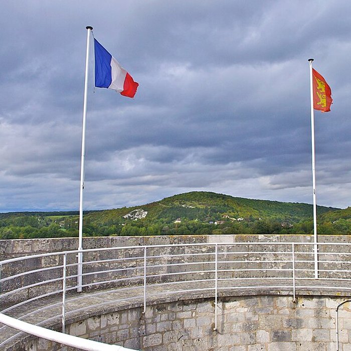 Photo de Tour des archives de Vernon