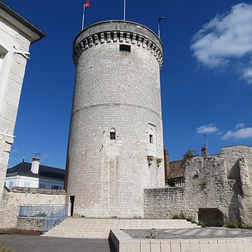 Tour des archives de Vernon