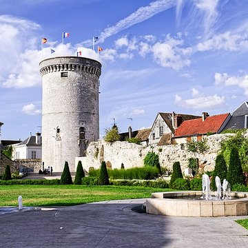 Tour des archives de Vernon