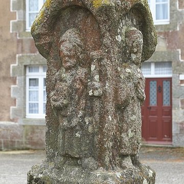 Croix du xviiie siècle de Plémet
