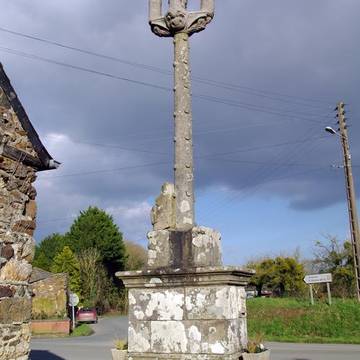 Croix du xviiie siècle de Tressignaux