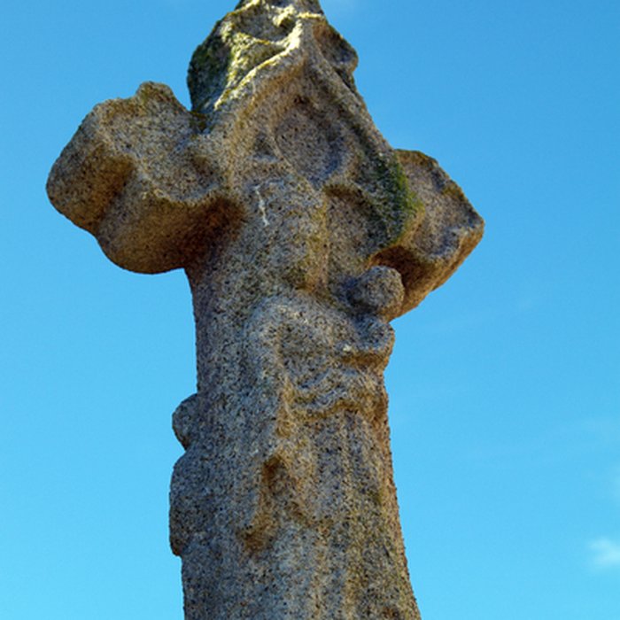 Photo de Croix en granit du XVe siècle dHénansal