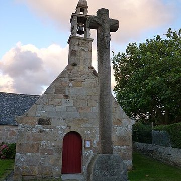 croix en granit du xviie siecle de trebeurden