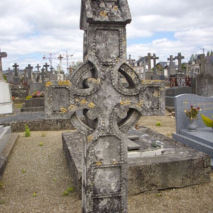 Photo de Croix Fitzgerald de Vannes