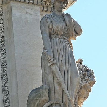 Porte dAix : larc de triomphe