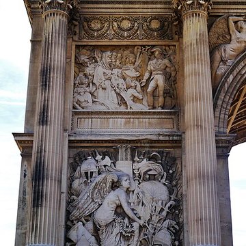 Porte dAix : larc de triomphe