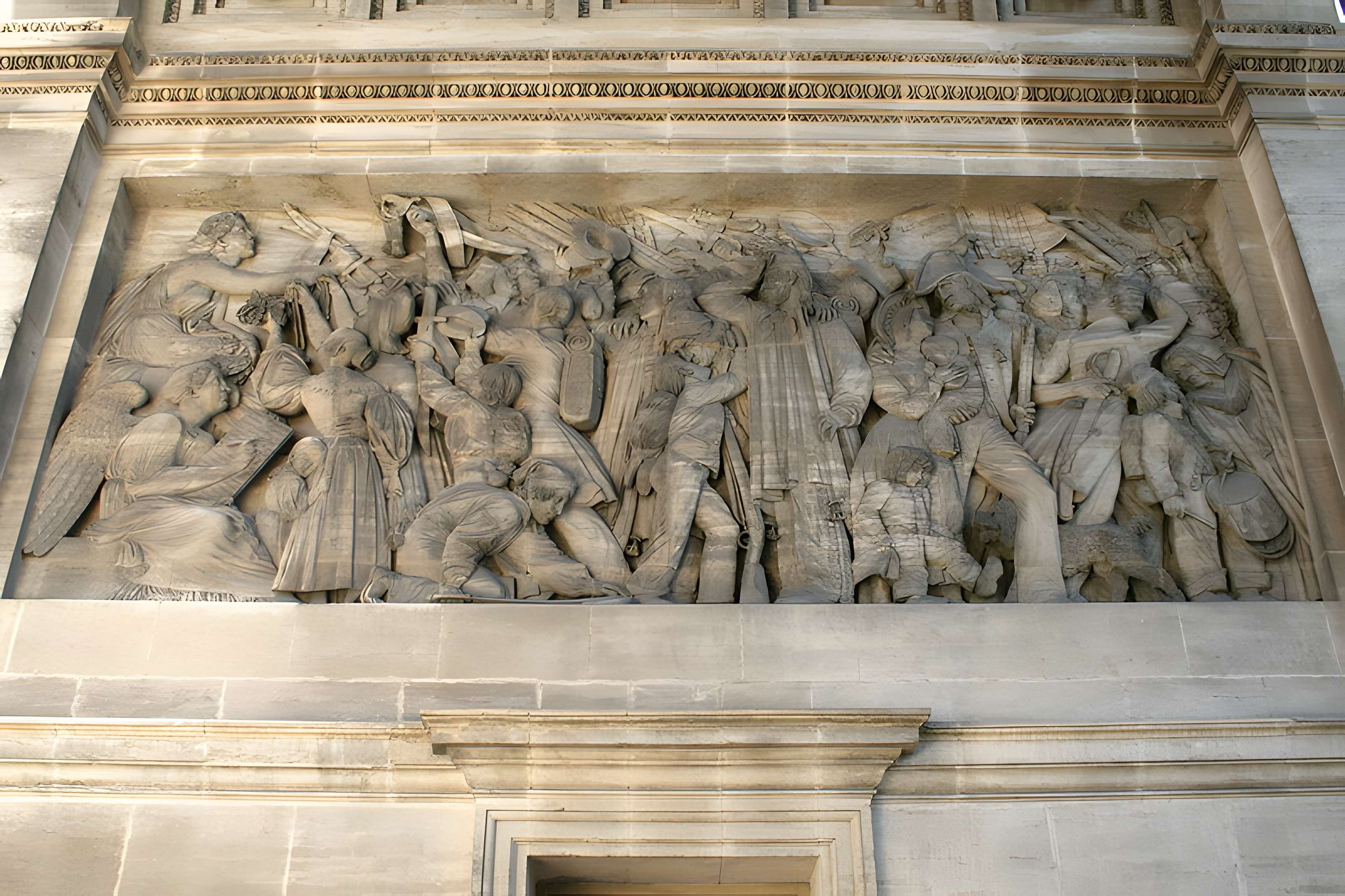 Porte d'Aix : l'arc de triomphe