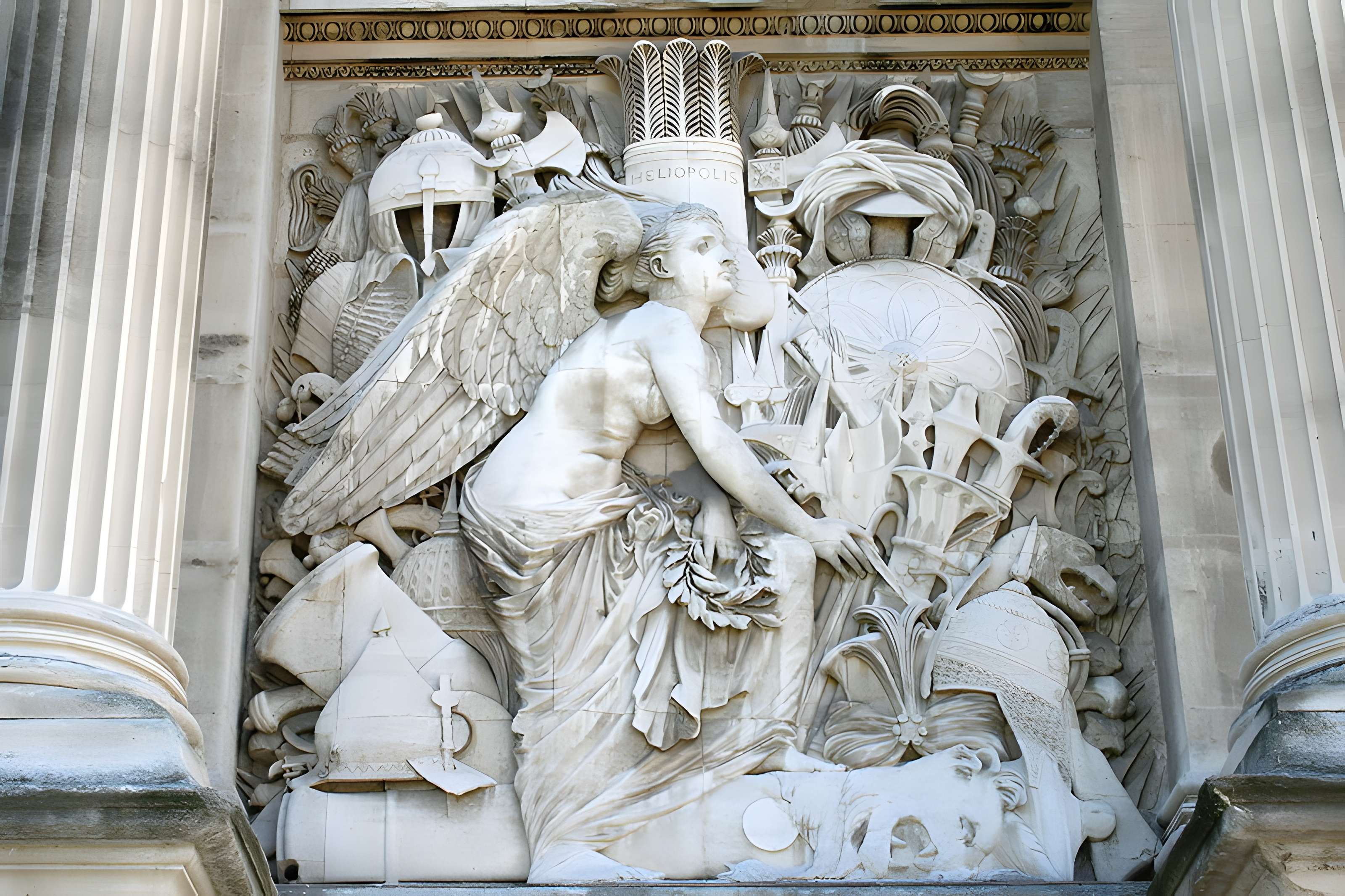 Porte d'Aix : l'arc de triomphe