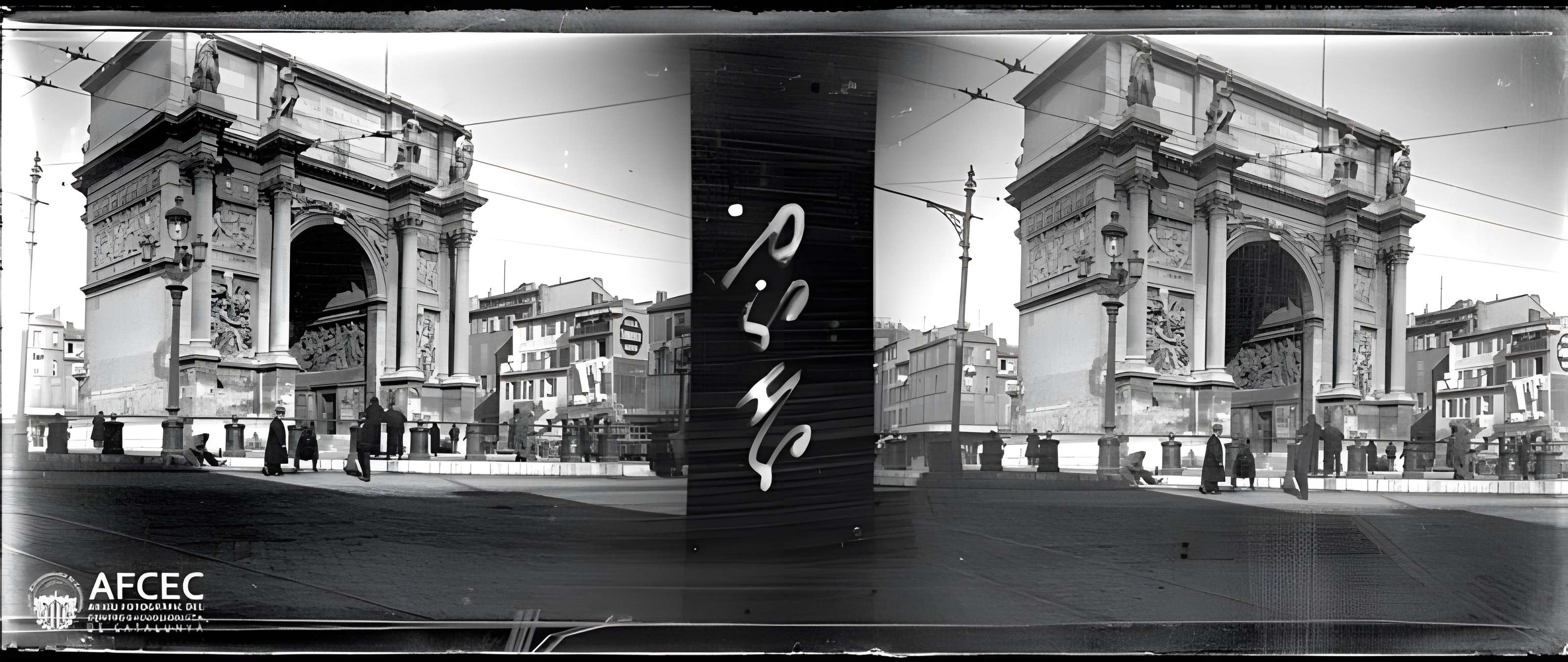 Porte d'Aix : l'arc de triomphe