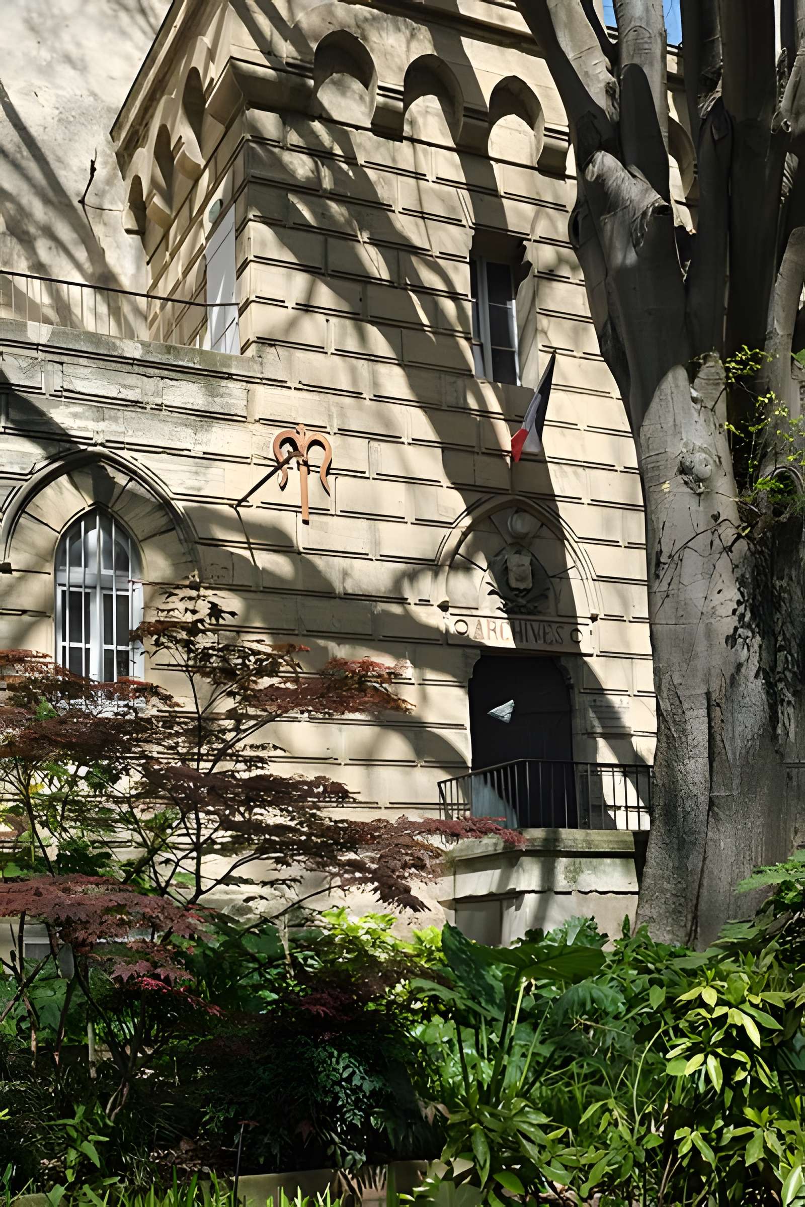 Tour des Pins de Montpellier