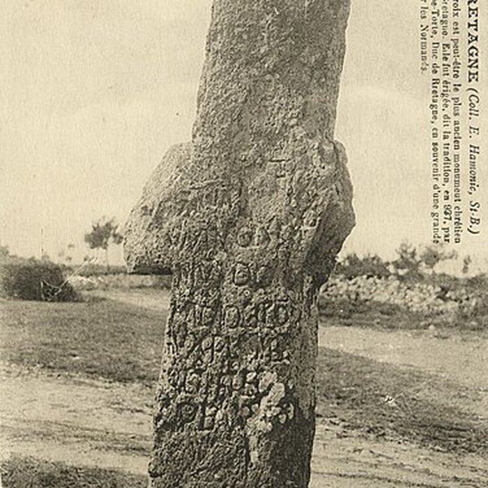 Photo de Croix monolithe de Plourivo