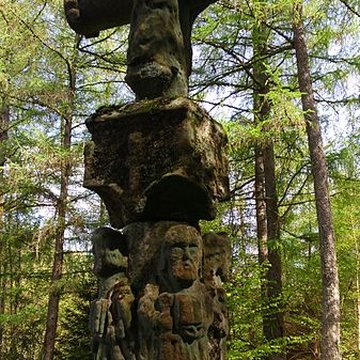 Croix monumentale du Mont-Dahin