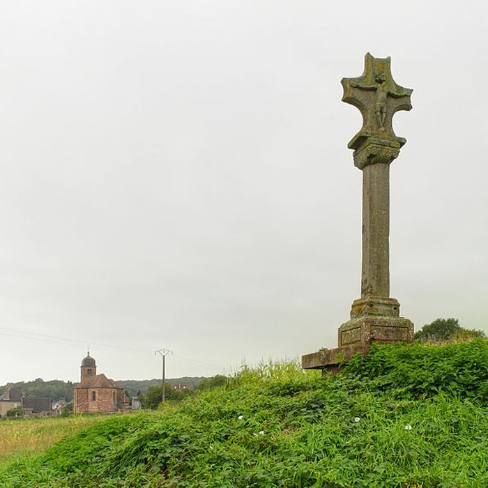 Photo de Croix Saint-Pierre de Granges-le-Bourg